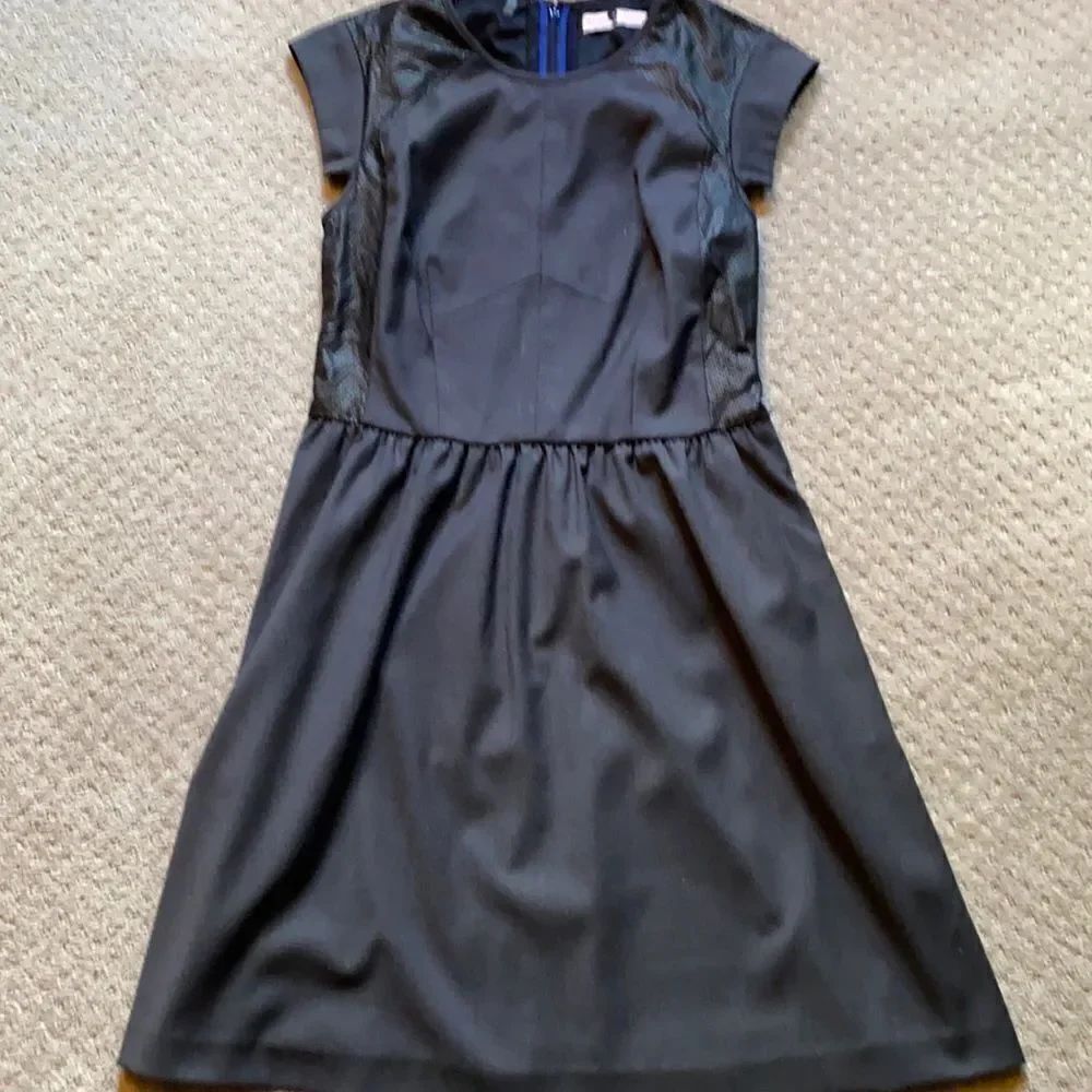 Rebecca Taylor Black Sleeveless Dress – Size 4 – Minimalist Modern Classic